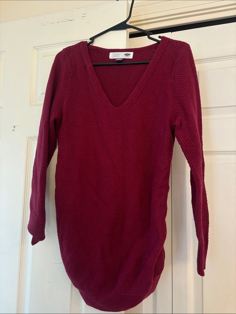 Old Navy Wine Maternity V-Neck Knit Longline Sweater